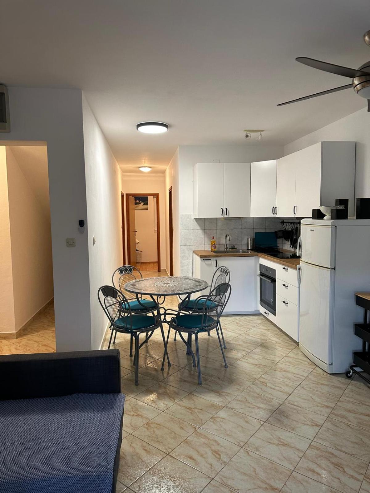 Apartments Eti Bol Zewnętrze zdjęcie
